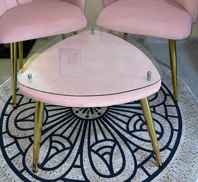 Table triangle